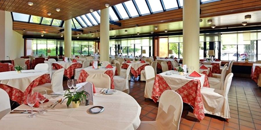 Wellness Hotel Tenedo - Thermalquellen Resort Bad Zurzach Bagian luar foto