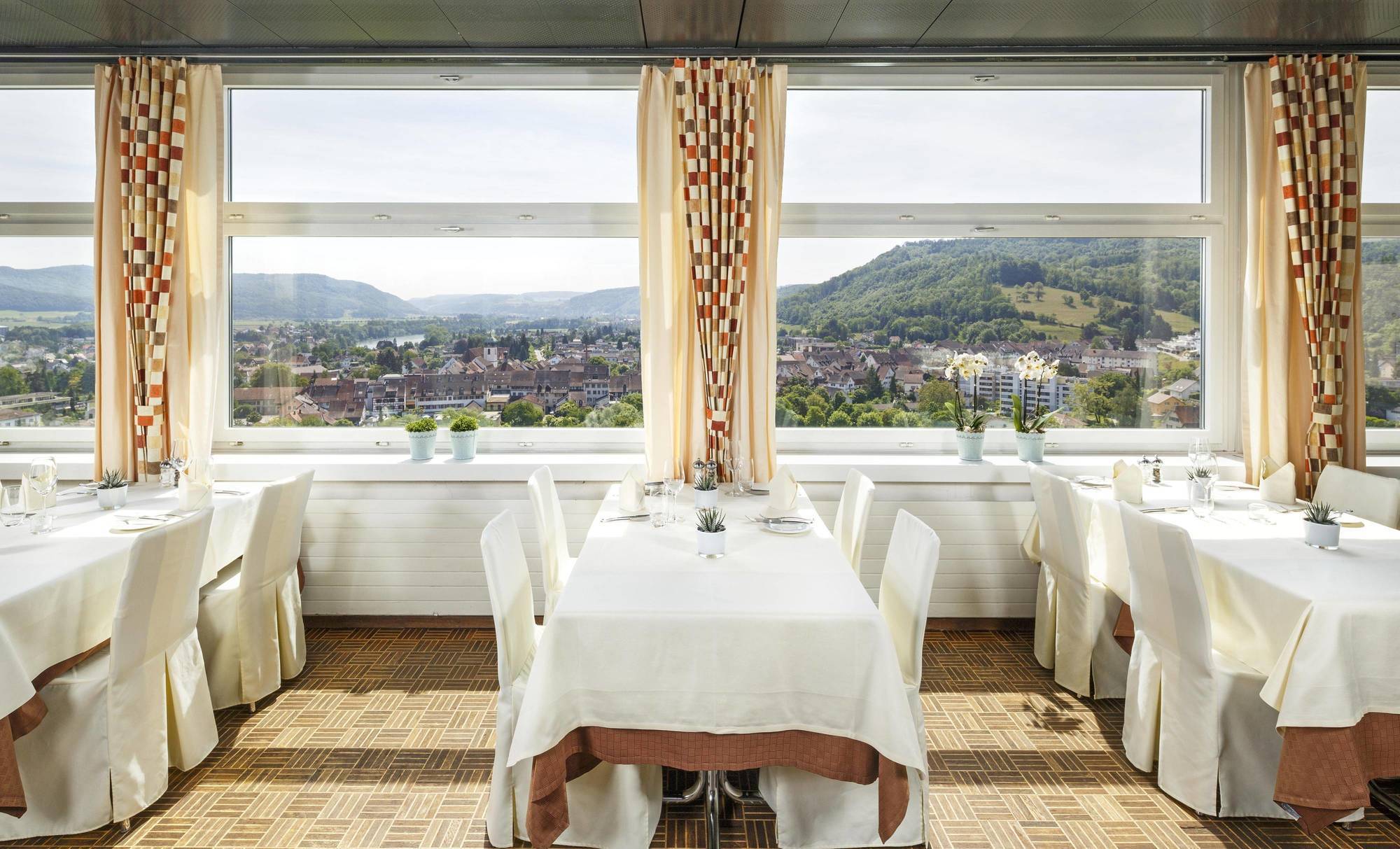 Wellness Hotel Tenedo - Thermalquellen Resort Bad Zurzach Bagian luar foto